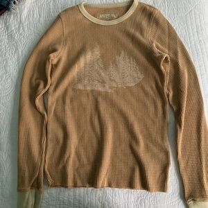 American Eagle long sleeve shirt